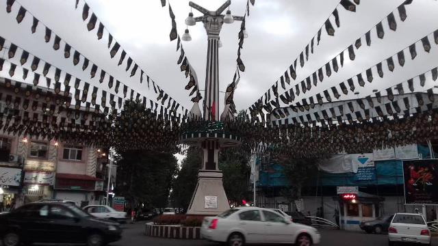 شهر لاهیجان همزمان با آغاز محرم سیاه پوش شد